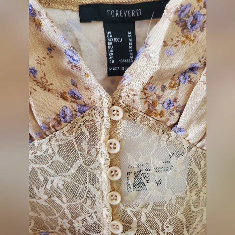 NWT Forever 21 Tan Floral Lacey Dress